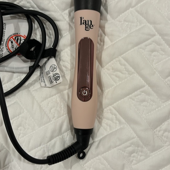 L’ange 1.25” Curling Wand - Like New! - Picture 2 of 4